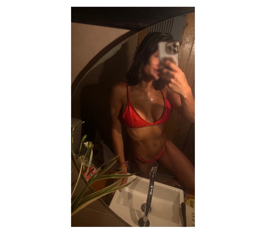 Escorts Aberdeen Aberdeen City Centre - Aberdeen - Photos for Scarlett 😈 Brunette FIRST TIME in town 🇧🇷
