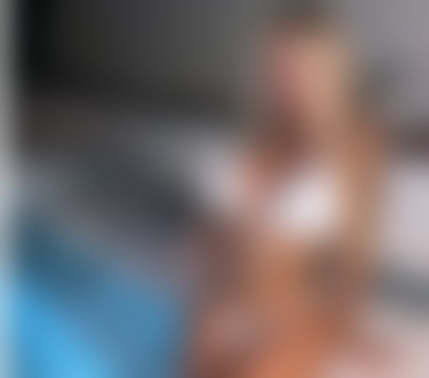 Escorts East London Aldgate East Station - East London - Photos for JULIA PERFECT BODY, CALM AND SEXY 😈