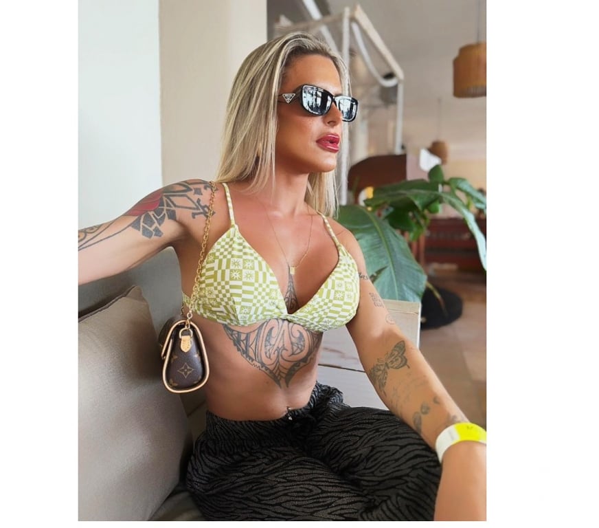 Trans Escorts East Sussex Brighton - Photos for Chloe Fernandes.