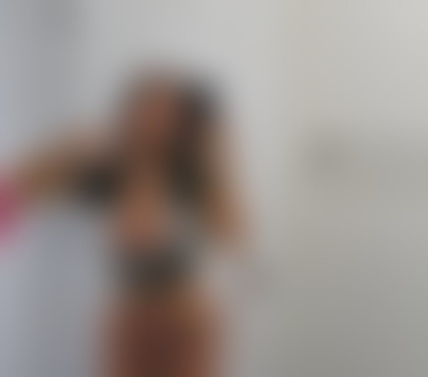Escorts West Yorkshire Leeds - Photos for Hellen blue eyes beautiful and s🥰party and best service