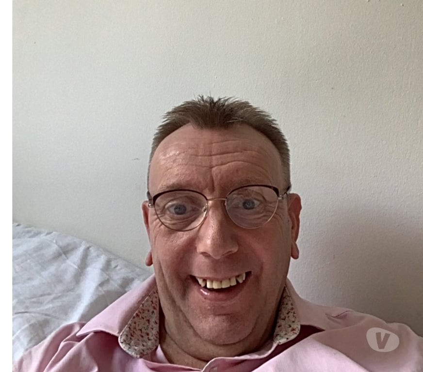 adult personals West Midlands Birmingham - Photos for 6’3 , 60 years, white male seeks his sexy ebony lady