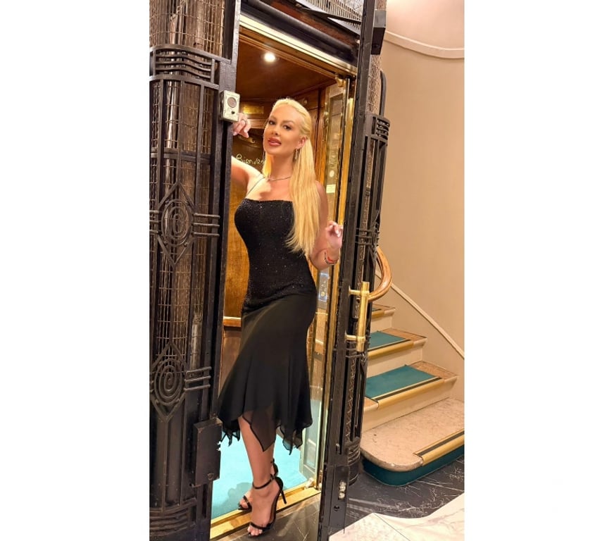 Escorts East London Redbridge - Photos for Blond Girl Brazilian 💯%