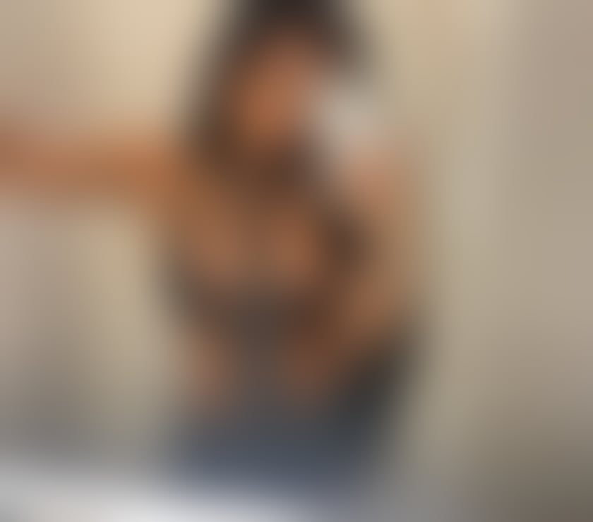 Transsexual Escorts Swansea City Centre Swansea - Wales - Photos for Lucia new in town