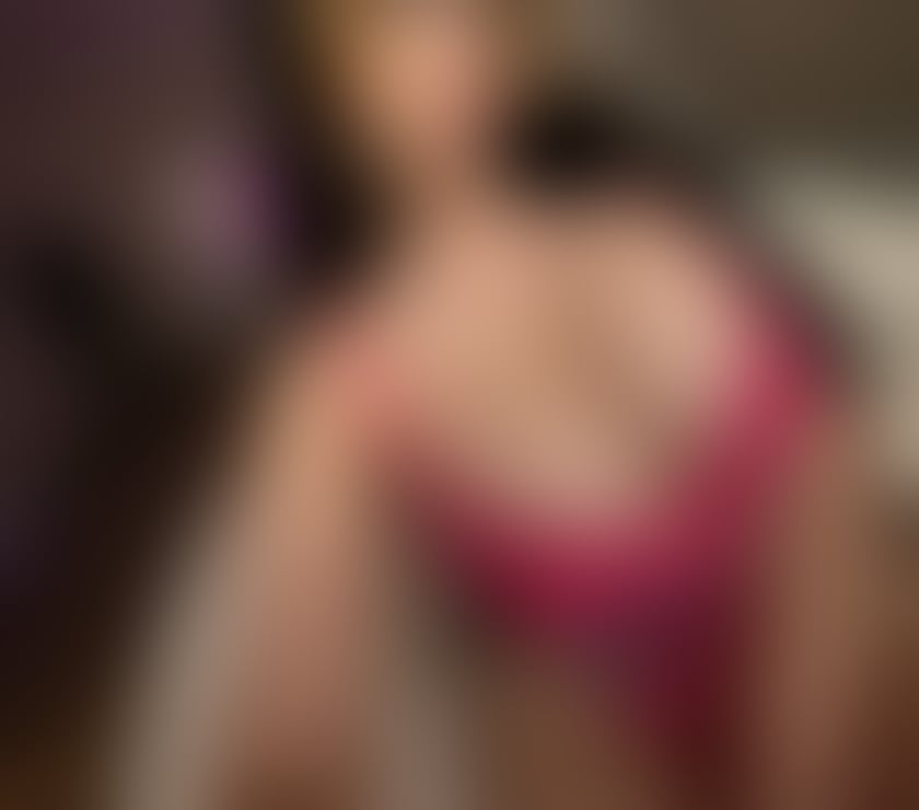 Escorts Gloucestershire Cheltenham - Photos for TWO ELEGANT AND SEXY LADIES💋READY FOR YOU💋