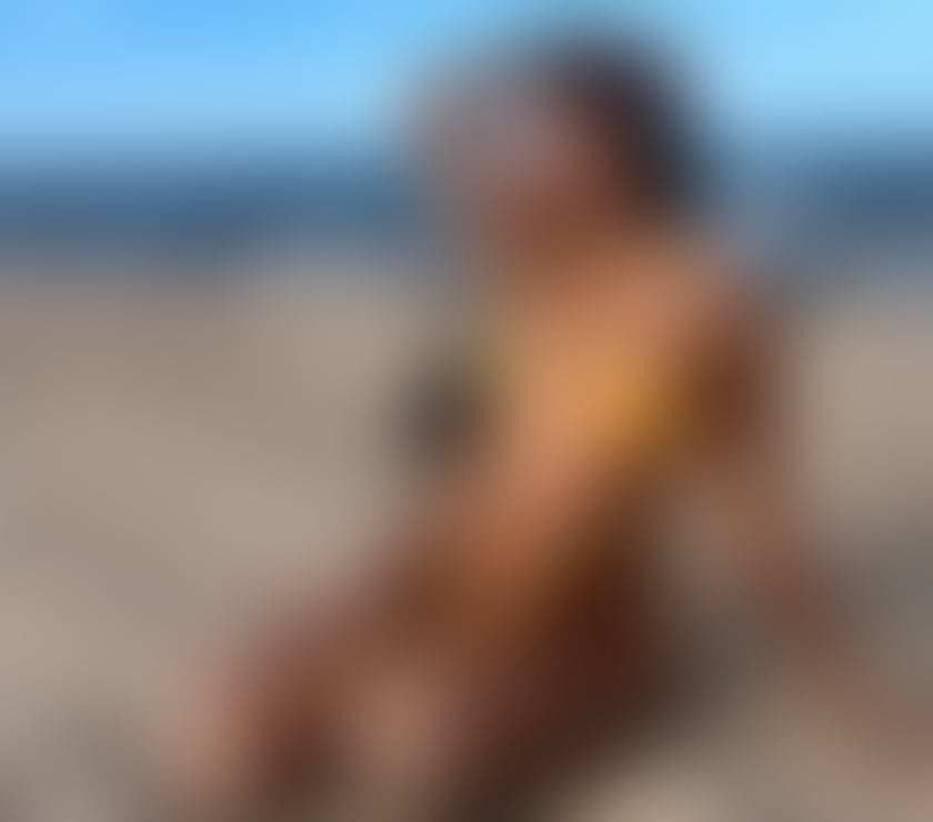 Escort East Dulwich South East London - Photos for Alana Party Girl 🎉🥳 BEST SERVICE