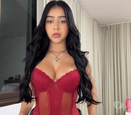 Photos for New here emilly 💯 Owo I love parties.