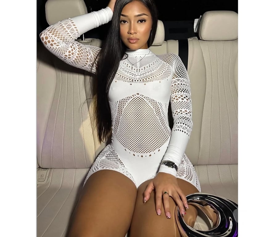 Escorts South East London Croydon - Photos for ✨Treat yourself, Playful, Charming Companion✨