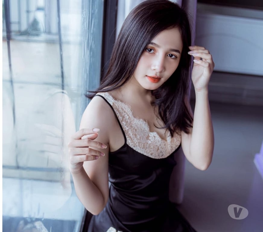 Escorts Renfrewshire Paisley - Renfrewshire - Photos for Elegant Asian Companion & Relaxing Massage – New in Town