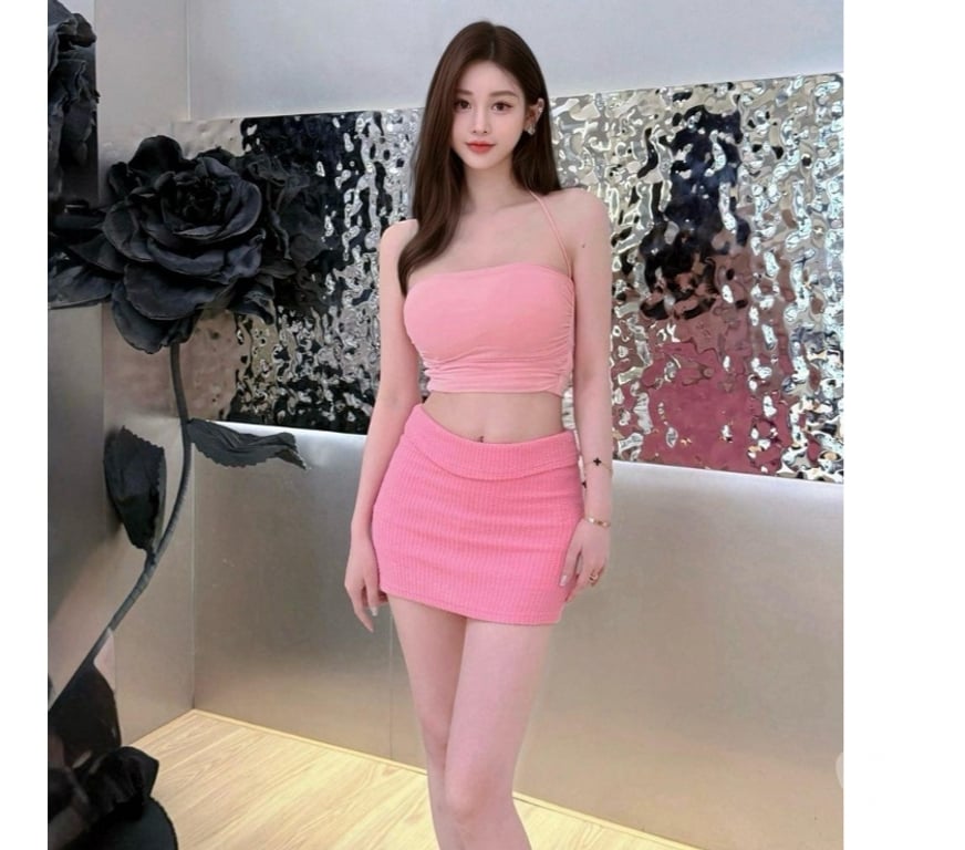 Escorts South West London Tooting Broadway Station - South West London - Photos for 💕Extremely friendly Asian girl, New arrived today