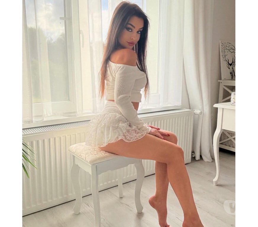 Escorts Hertfordshire Stevenage - Photos for 🅾️UTCALL ONLY🆕IN TOWN ❌💥REAL PICTURE