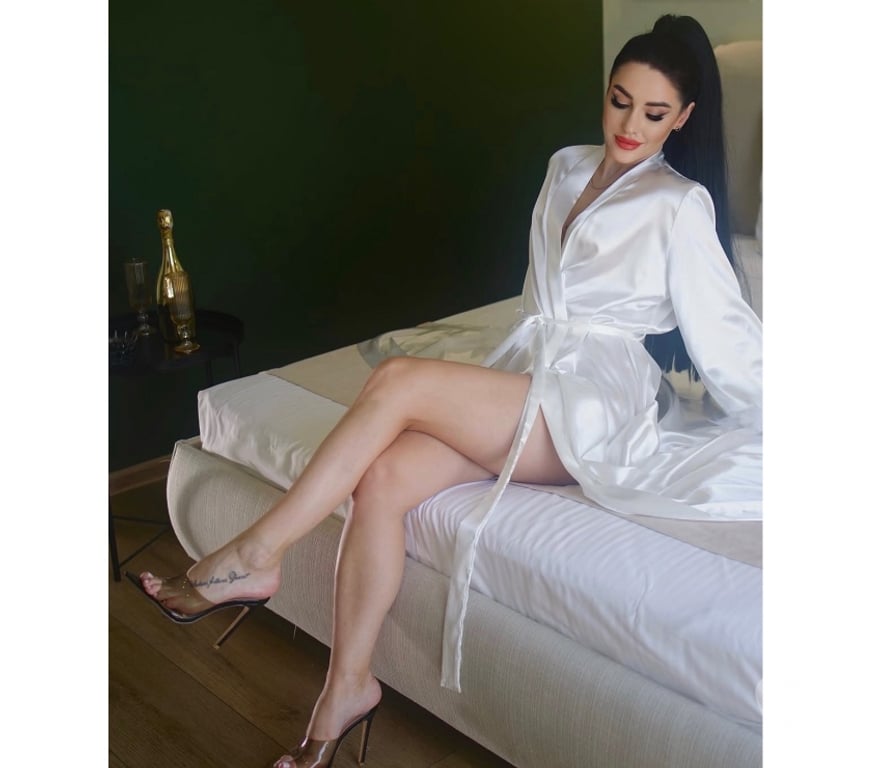 Escorts Hertfordshire North Hertfordshire - Photos for 🆕IN TOWN🌺🅾️UTCALL ONLY🦋❣️ONE WEEK