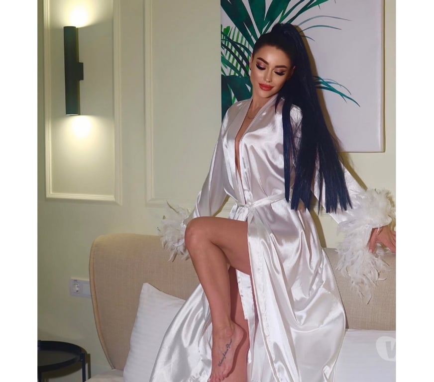 Escorts Hertfordshire North Hertfordshire - Photos for 🆕IN TOWN🌺🅾️UTCALL ONLY🦋❣️ONE WEEK