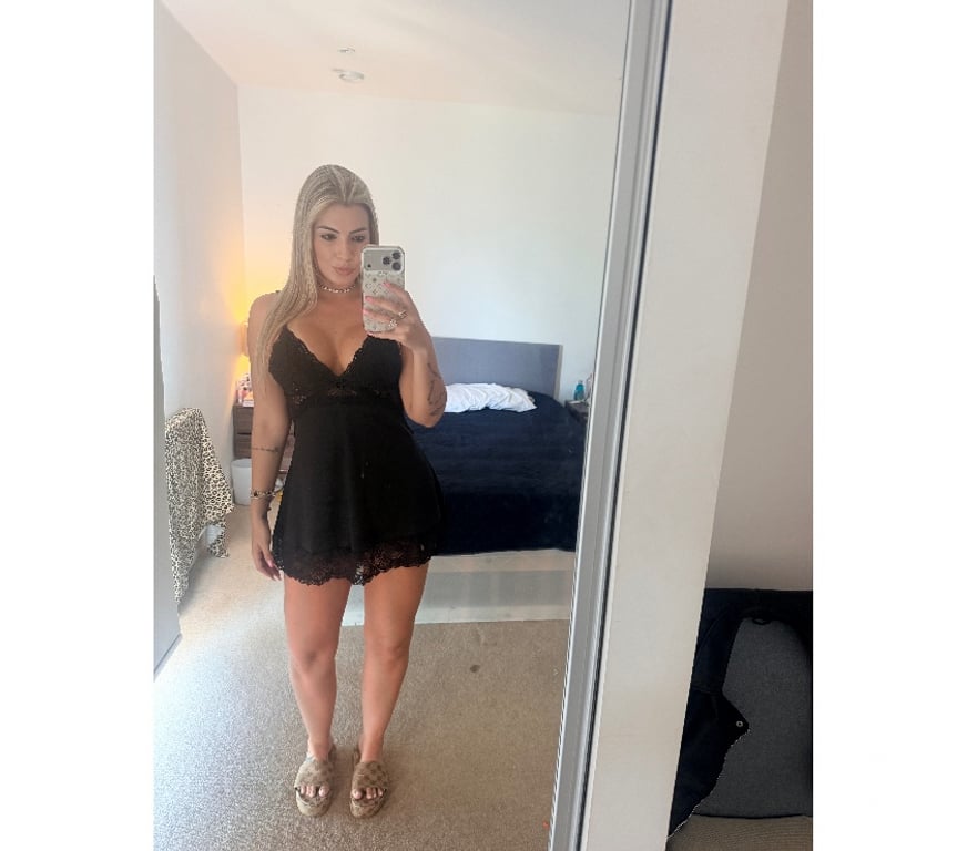 Escorts East London Stratford - East London - Photos for 🇧🇷Nicoly hot girl ME LIGA 07563609531