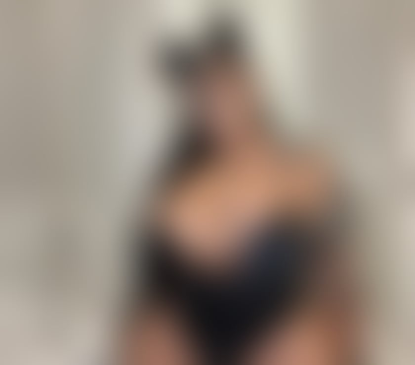 English Escorts Liverpool City Centre Liverpool - Photos for 🍑🍑BIG BUM CARAMEL GIRL HOT🔥