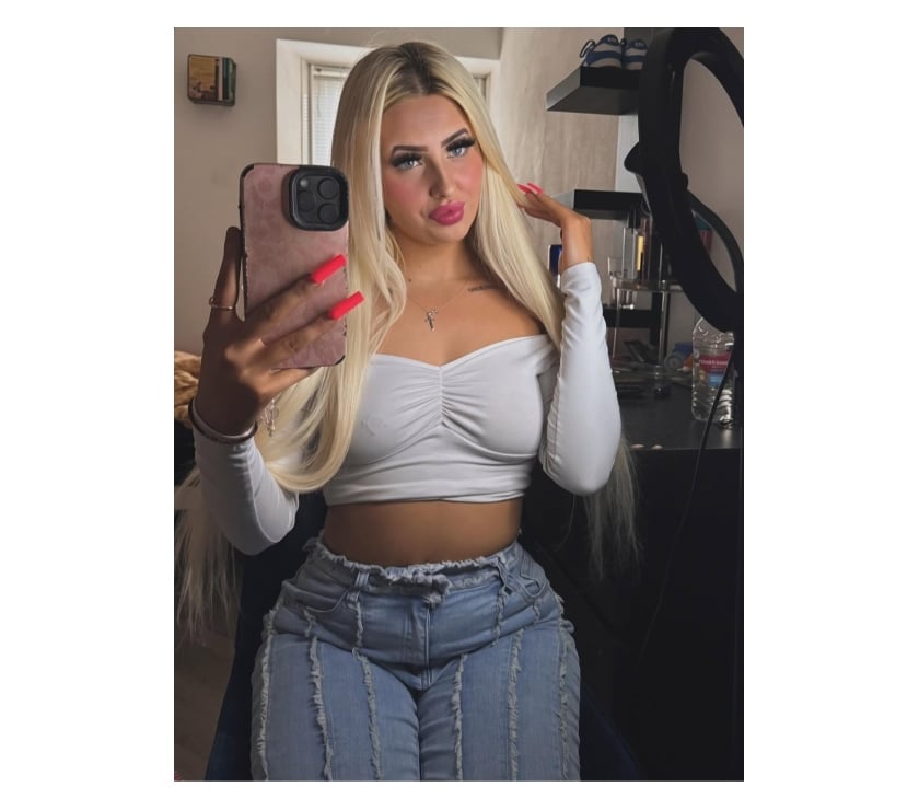  Escorts & Erotic Massage York City Centre York - Photos for Beautiful simle,positive energy