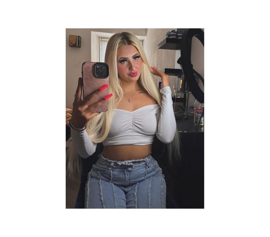 Escorts Wiltshire Swindon - Photos for Sweet company and great service