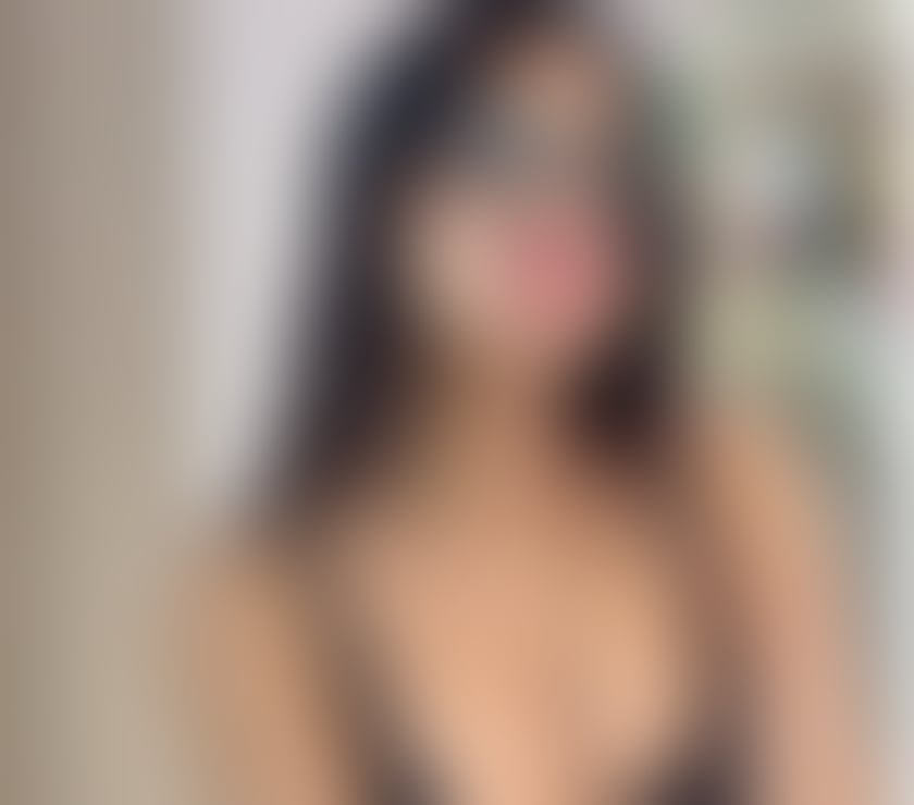 Escorts Cardiff City Centre Cardiff - Photos for Elegant Independent Escort – Class, Charm & Conversation
