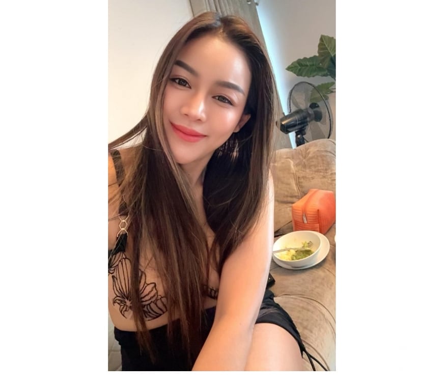 Escorts Gloucestershire South Gloucestershire - Photos for Hot Thai Minnie New Escort in town