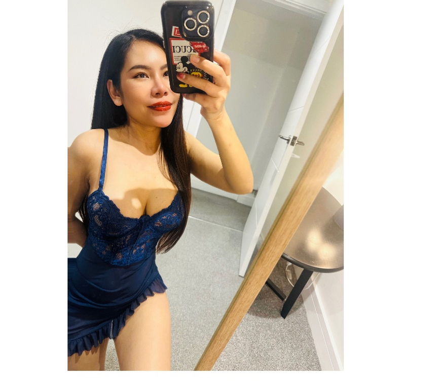 Escorts Essex Colchester - Photos for Meena Thai sexy message