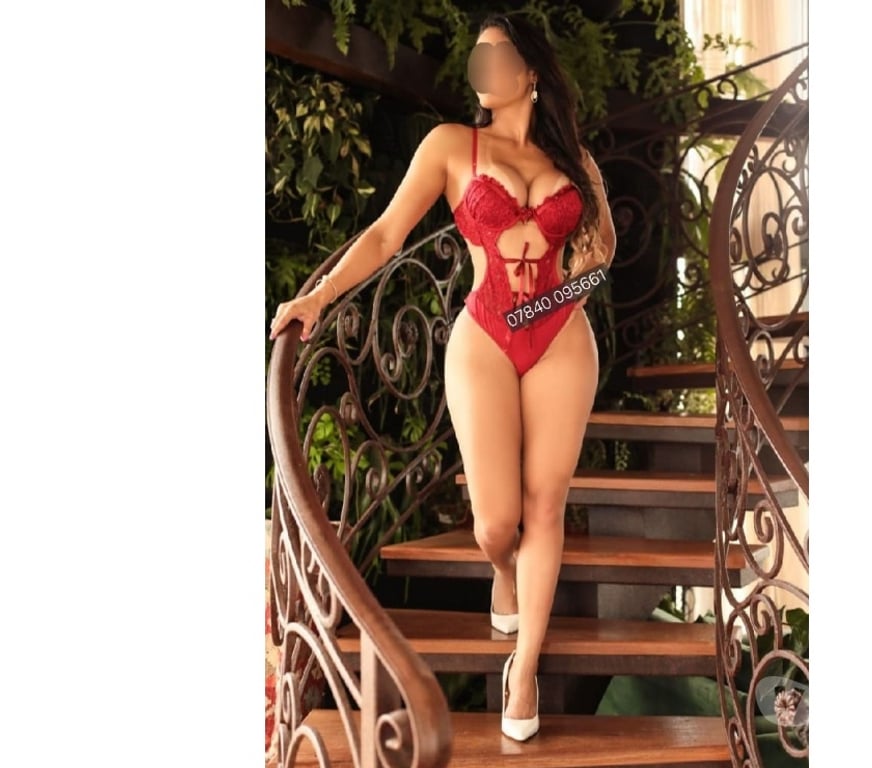 Escorts Buckinghamshire Milton Keynes - Photos for Brazilian Girl 🥰🥰🥰🥰
