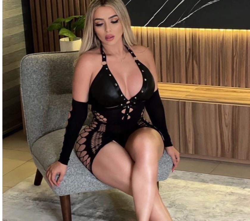 Escorts East London Redbridge - Photos for SOLANYI NEW GIRLS