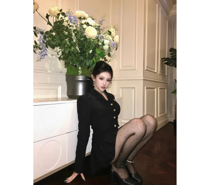 Escorts Edinburgh Edinburgh - Edinburgh - Photos for Hot Japanese girl want to Massage you