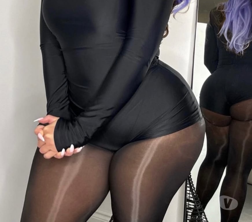 Escorts Essex Colchester - Photos for Maggie Busty Milf 💜😎Colchester