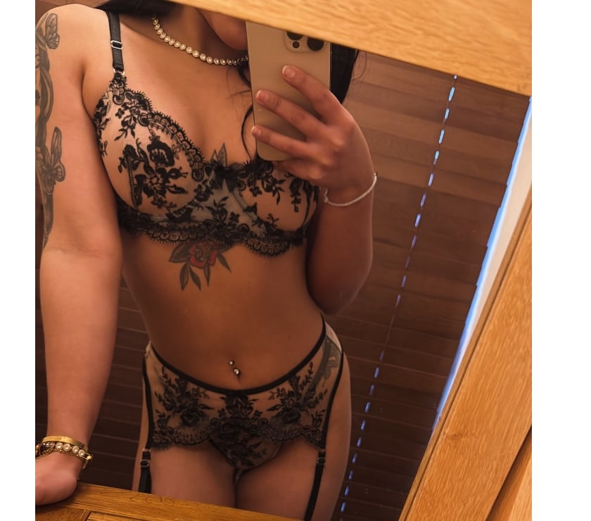 Escorts Peterborough Peterborough City Centre - Peterborough - Photos for NATURAL BODY🔥PARTY😈SEXY💦