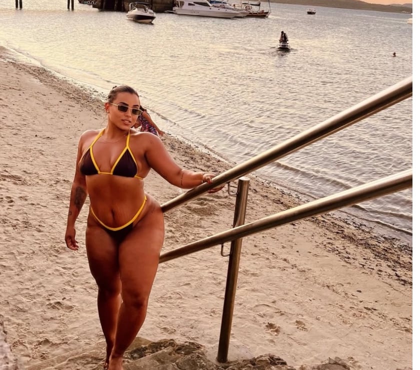 Escorts Essex Southend-on-Sea - Photos for Malu Curvys 🔥🇧🇷 Party Girls 🥂