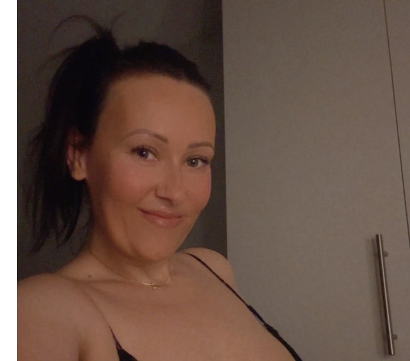 Escorts West London Hillingdon - Photos for Massage by Bellinda 💋