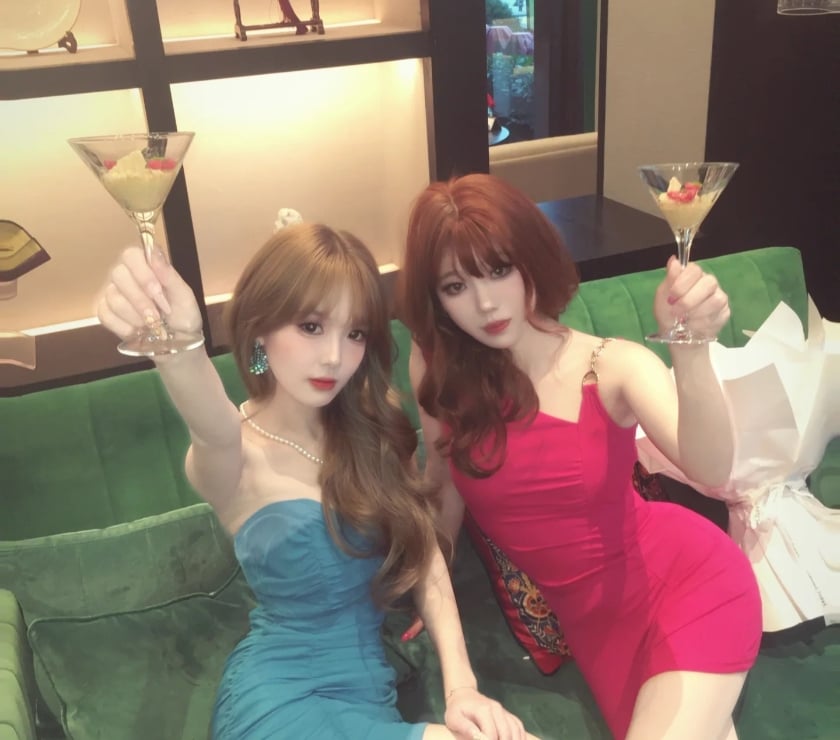 Escorts Oxfordshire Oxford - Photos for ❤️‍🔥DUO New Cute Girls Full Escort Services