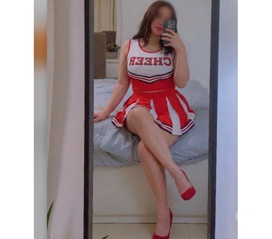 Escorts East London Commercial Road - East London - Photos for British🇬🇧Courtney🌞summer special! £120 hour