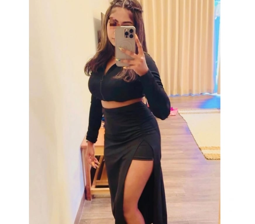 Escorts East London Forest Gate - East London - Photos for South indian Rina New to Town ❣️