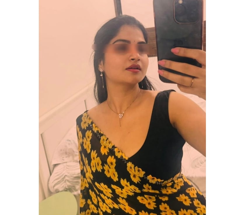  Escorts & Erotic Massage Forest Gate Station East London - Photos for South Indian Usha New to Town 🇮🇳