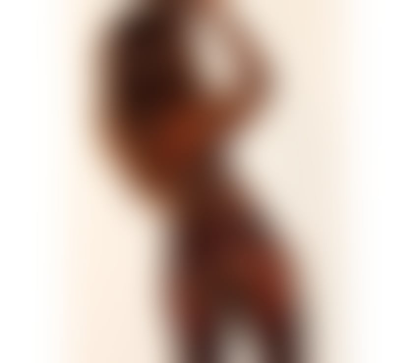 Escorts Hampshire Rushmoor - Photos for BLACK and BEAUTIFUL