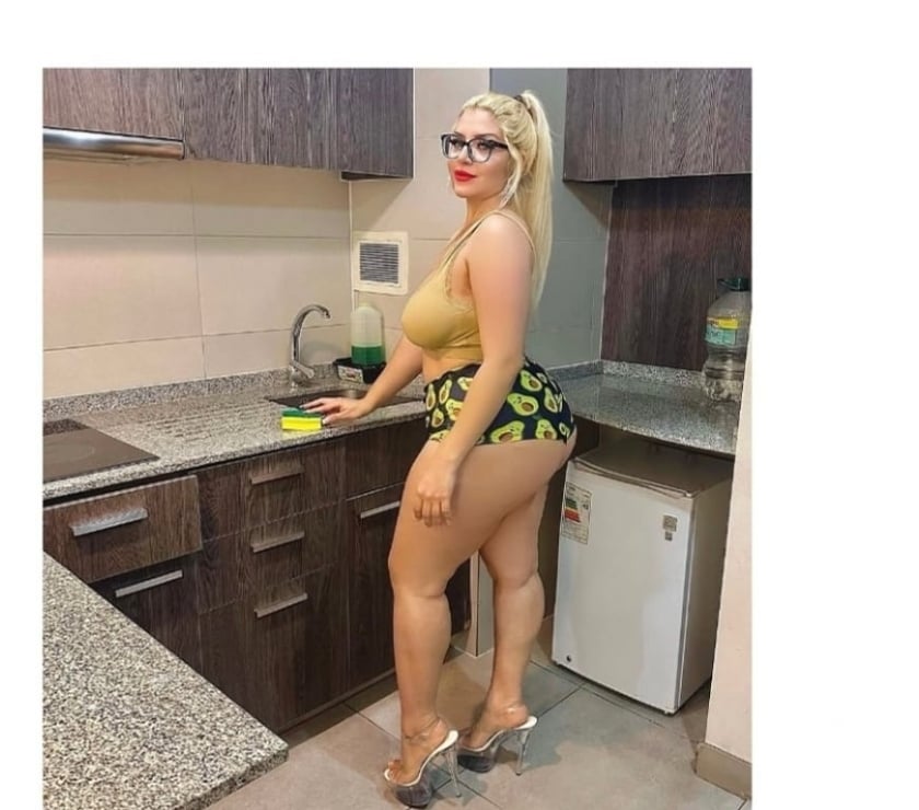  Escorts & Erotic Massage York City Centre York - Photos for Hi EMMA 💙 SEXY PARTY GIRL IN TOWN 💙🍾,