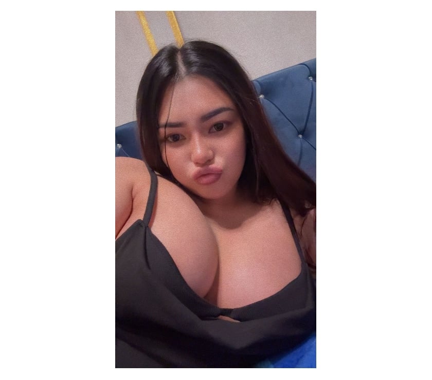 Escorts East London South Woodford - East London - Photos for Maya Chubby thai lady
