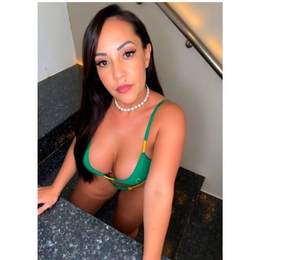 Photos for Mel Brazilian BIG 🍑