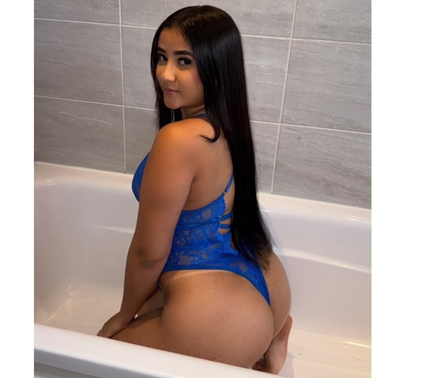 Escorts Buckinghamshire Milton Keynes - Photos for Jheniffer carioca_brasileira