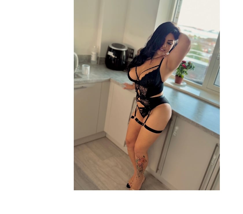 Escorts North London Enfield - Photos for 🇧🇷 Sara Brazilian Queen 🇧🇷 New In 🔥