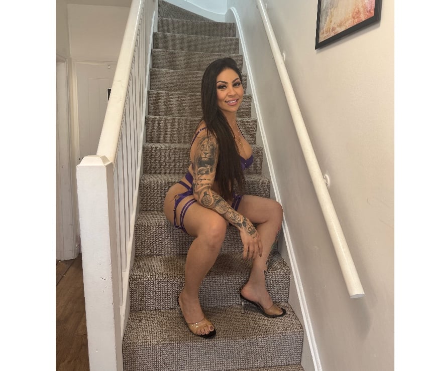 Escorts North London Enfield - Photos for 🇧🇷 Sara Brazilian Queen 🇧🇷 New In 🔥