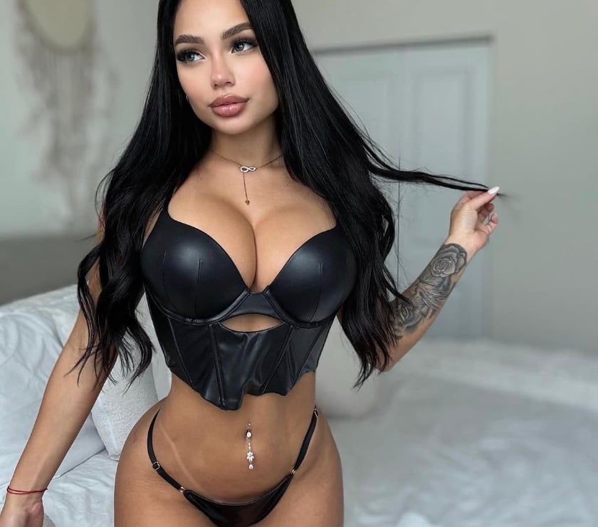Escorts Essex Brentwood - Photos for Victoria Passion🍑 Flirty & Ready to Excite 🔥Party💯