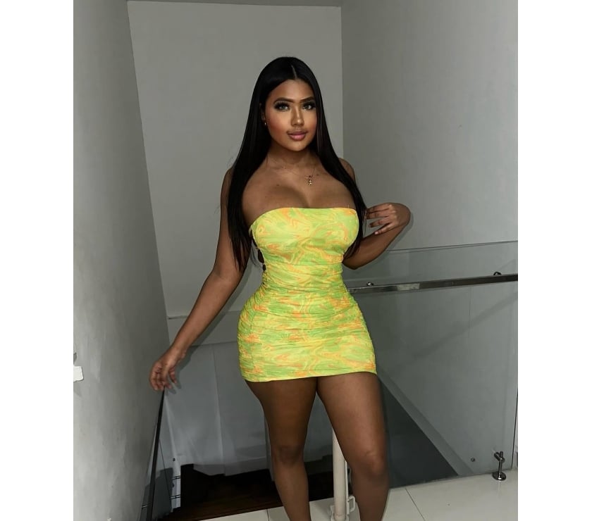 Escorts West Yorkshire Leeds - Photos for Very hot chocolate🥳🥳party girl best service
