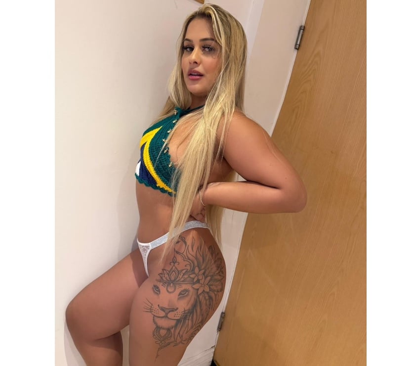 MANU BRAZILIAN BEST BLOND GIRL 😈😋