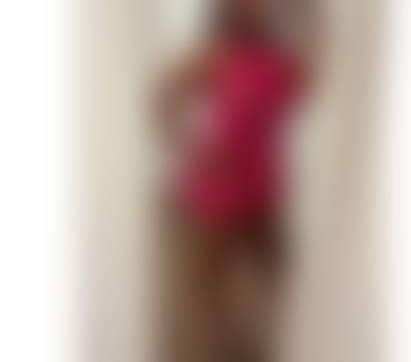 Photos for Dahiana a sexy brunette party girl in Leeds 🔥🥵