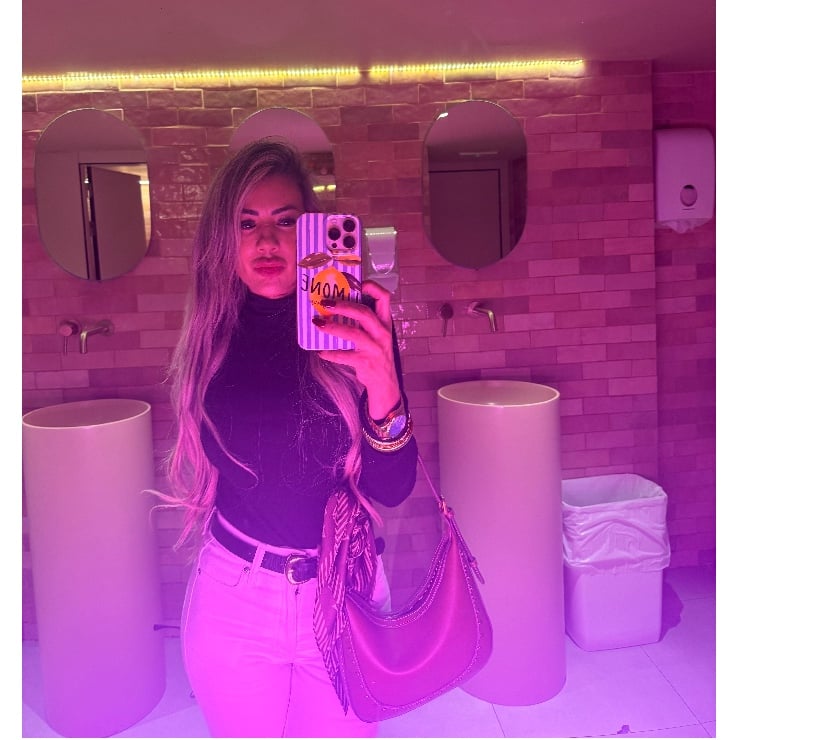 Escorts South East London Croydon - Photos for 🔥SARA AVAILABLE✅PARTY TODAY✅NATURAL WOMAN🇧🇷