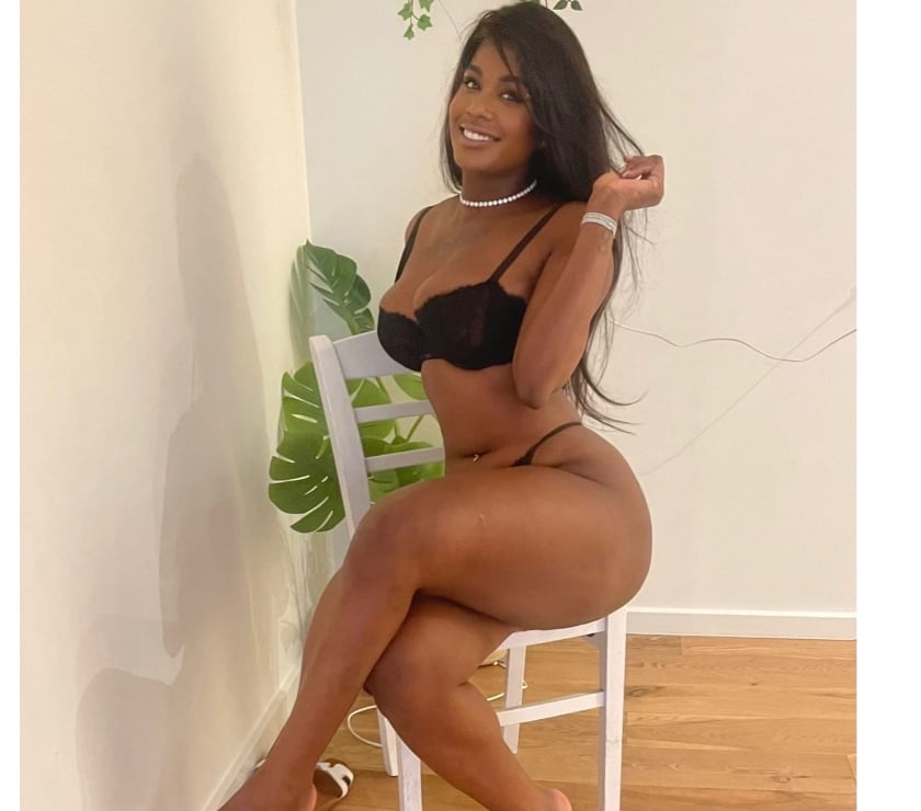 Escorts Glasgow Glasgow City Centre - Glasgow - Photos for Just arrived!🍫 MILA First time in here! 🤎BEST GFE
