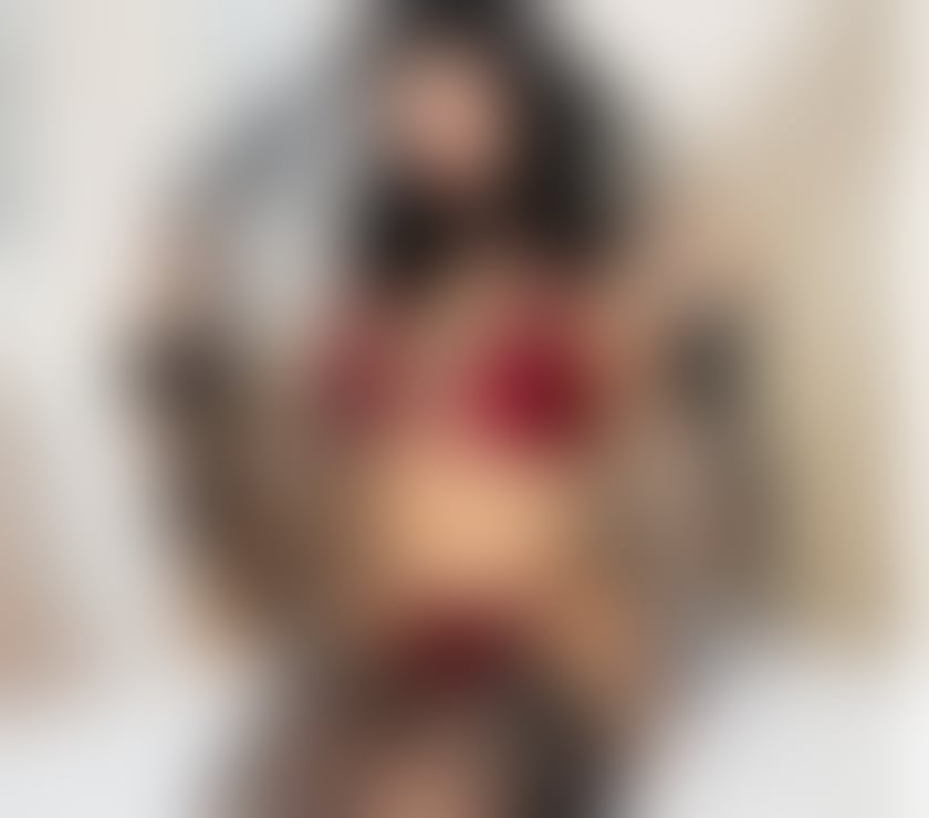 Escorts Glasgow Crosshill - Glasgow - Photos for Gothic Vampire Girlfriend
