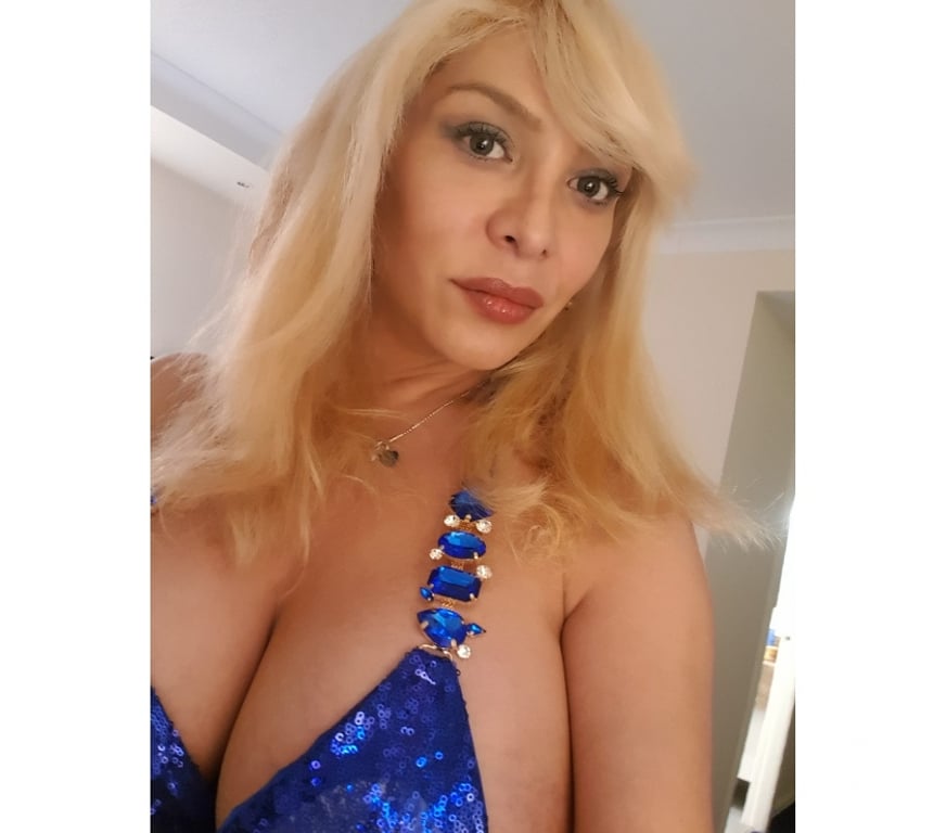 Trans Escorts North West London West Hendon - North West London - Photos for 💚💚💚Lorena TS, blonde bombshell💚💚💚
