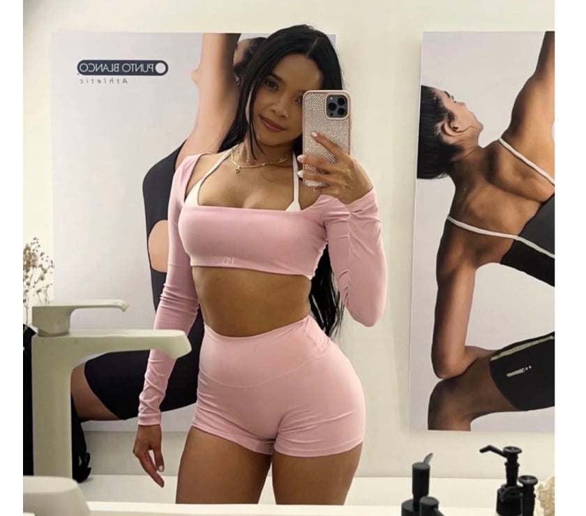  Escorts Colindale Station North West London - Photos for SEXY GIRL HOT WITH AN IRRESISTIBLE SMILE ❤️‍🔥